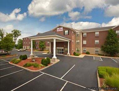 Hawthorn Suites By Wyndham Cincinnati/Sharonville Exterior photo